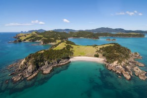 Croisière Ponant - New Zealand's North and South Islands by Sea - with Smithsonian Journeys