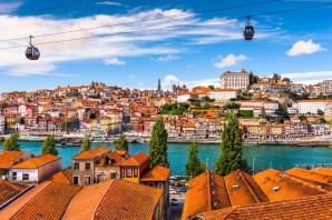 Croisière CroisiEurope - L'âme et la gastronomie du Douro Azulejos, histoire du fleuve et spécialités locales (formule port/port)