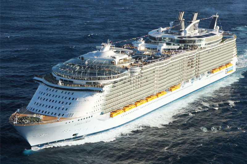 Royal Caribbean confirme le nom du 4e paquebot de la classe Oasis : le Symphony of the Seas. 